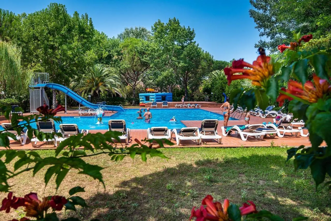 *** Appart hôtel Ghiacci Vecchi Residence Venturina Terme Italie
